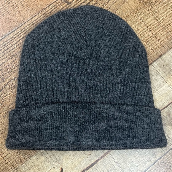 Urban Outfitters Accessories - Urban Outfitters One Size Knit Charcoal Grey Beanie Fall Winter Solid